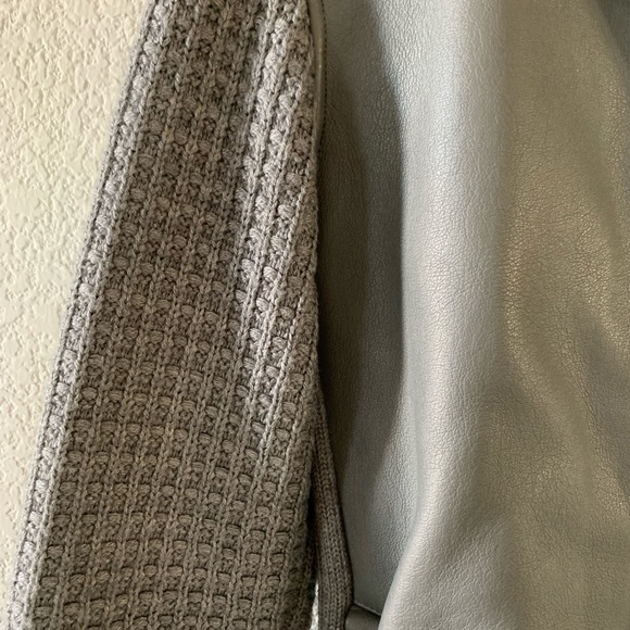 Armani Exchange Jacket - Picture 3 of 6